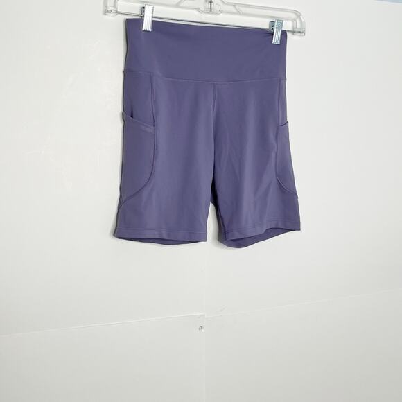 Womens Nike One Dri Fit Shorts Size Large - Picture 2 of 7